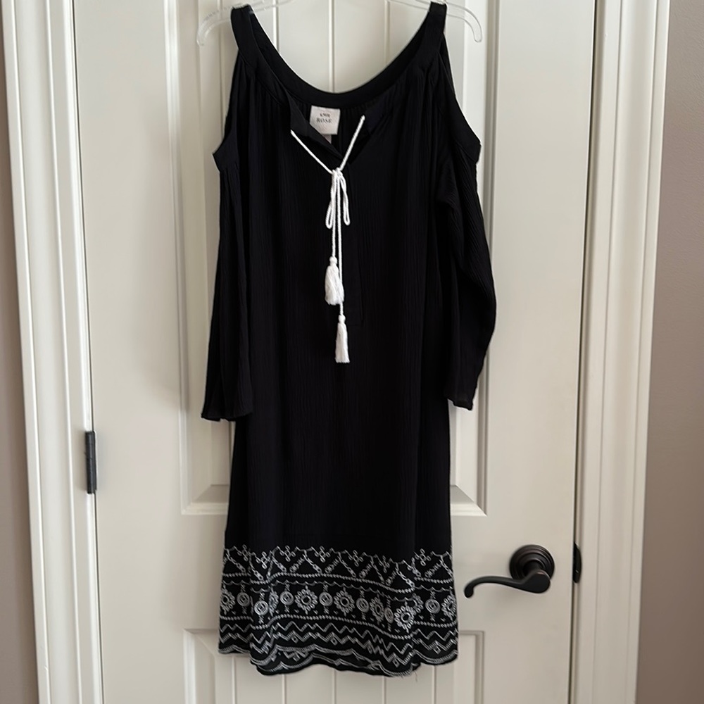 Knox Rose Cold Shoulder Dress